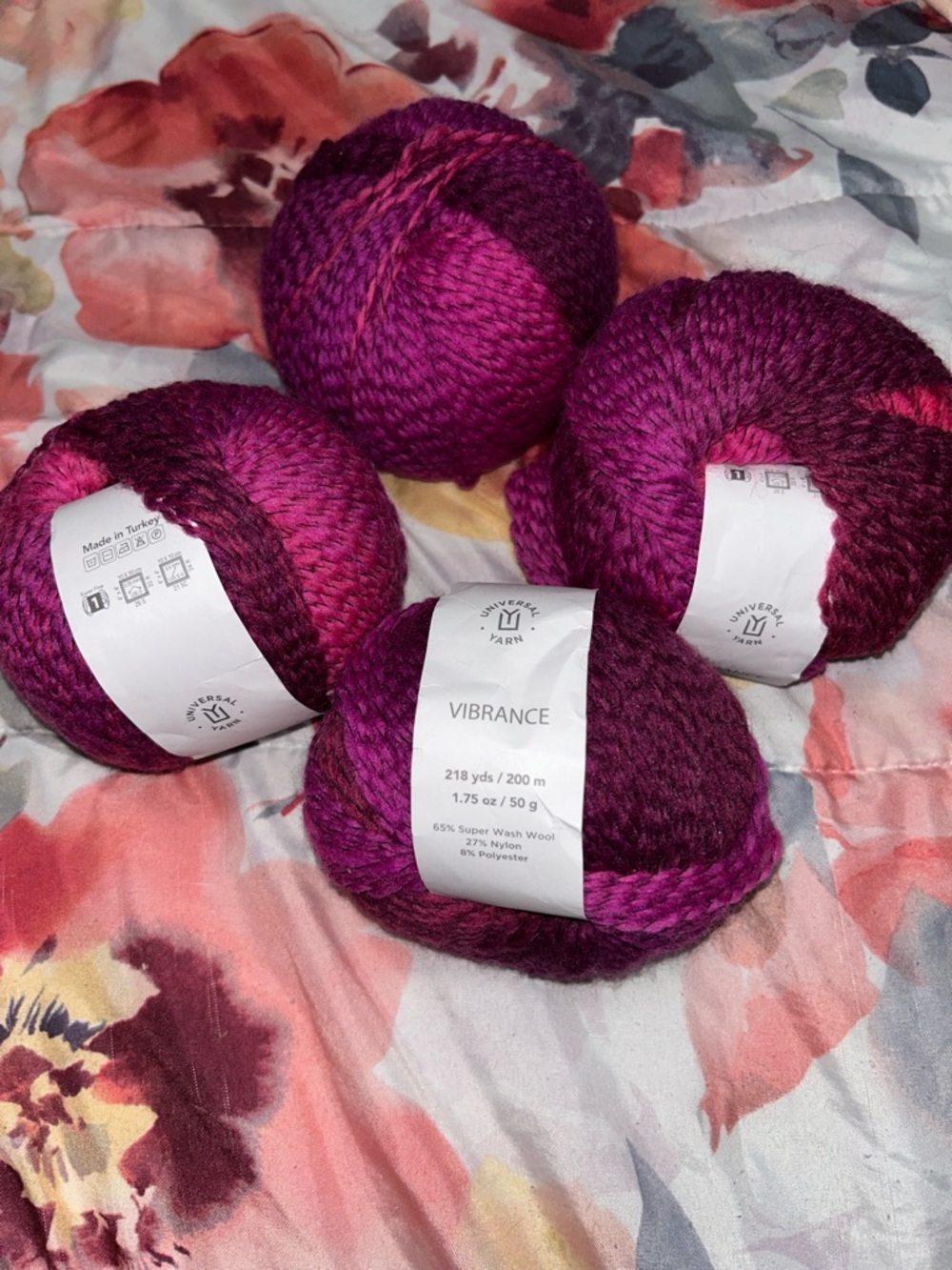 Universal Yarn Vibrance Gradient Wool Yarn - Fuchsia Plum, 4 Skein Lot